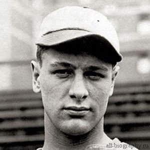 Лу Геріг (Lou Gehrig) коротка біографія бейсболіста