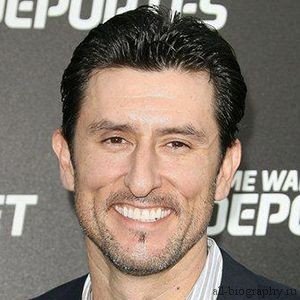 Номар Гарсиапарра (Nomar Garciaparra) коротка біографія бейсболіста