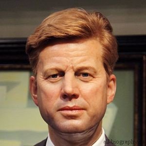 Джон Кеннеді (John Kennedy) коротка біографія президента