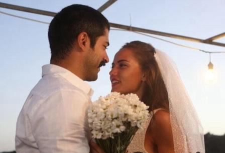 Бурак Озчивит і Фахрие Эвджен весілля: Фото і подробиці